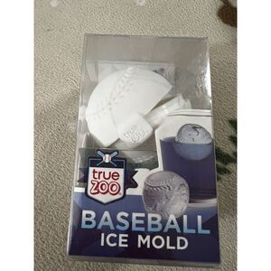 True Zoo~  Silicone Badeball Shaped Ice Mold Ice‎ Cube NEW
